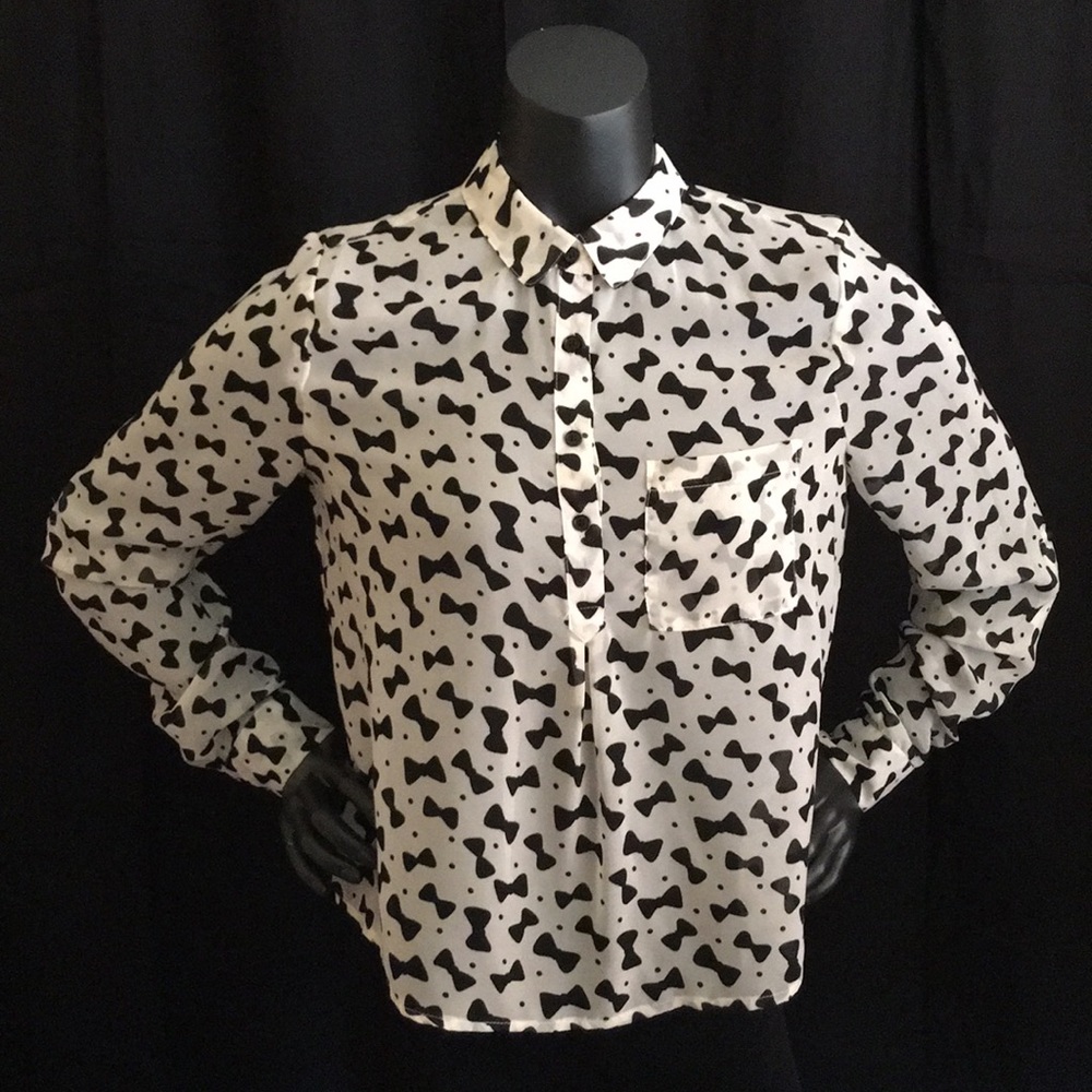 NWT H81 Bow Print Long Sleeve Lightweight Blouse Cream Black Small